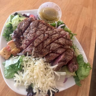 New York Strip Steak Salad